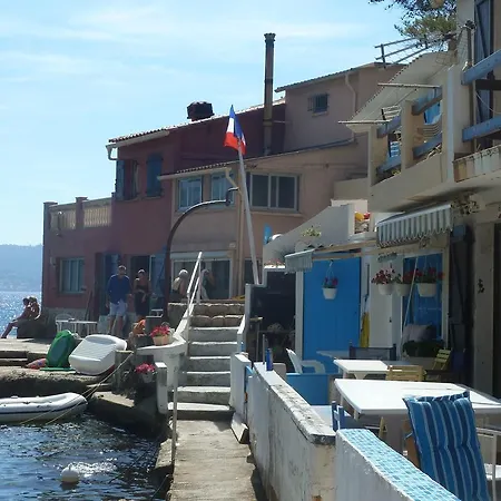 Villa A Tastefully Furnished Villa With Private Pool, 8 Km From The Mediterranean Sea *